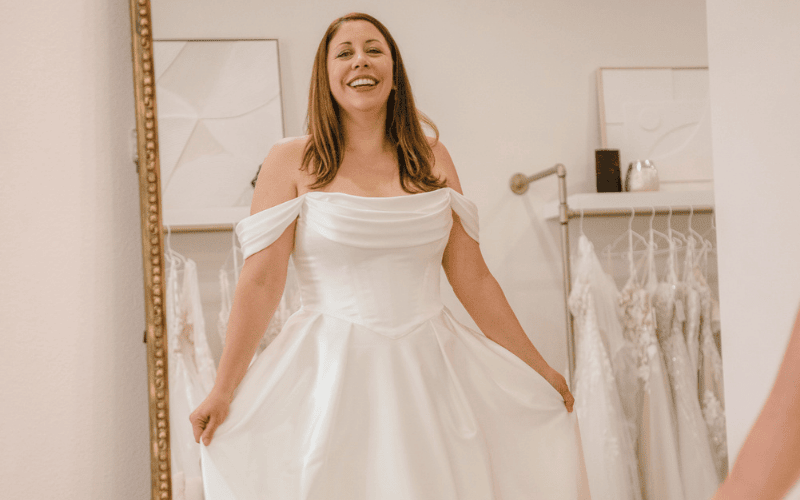 What to Bring When Wedding Dress Shopping: The Ultimate Checklist for Brides Image