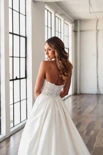 Serene by Madi Lane Nariah #1 Ivory thumbnail
